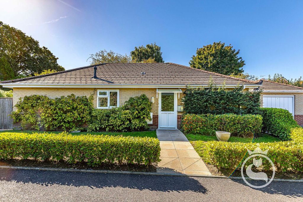 Property photo 2 of 16