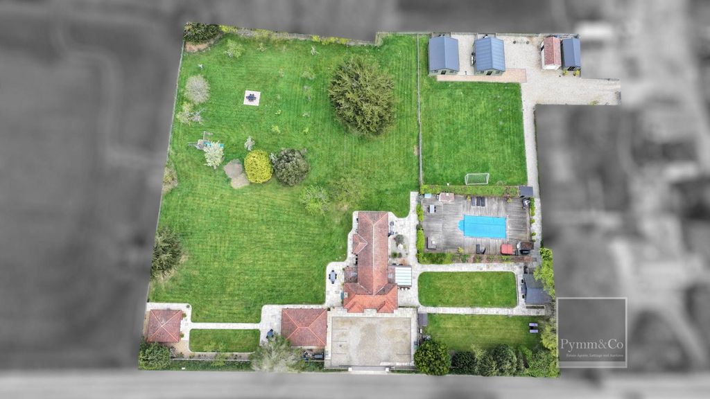 Property photo 3 of 29