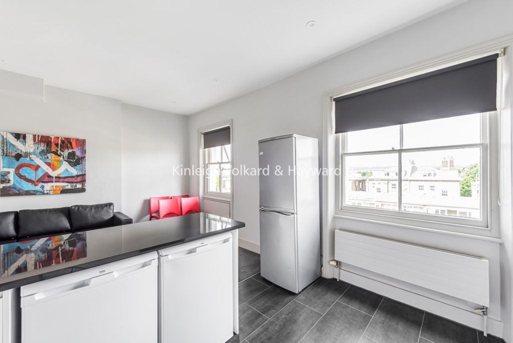 Property photo 2 of 13 B0Ff4524-4439-4F96-9