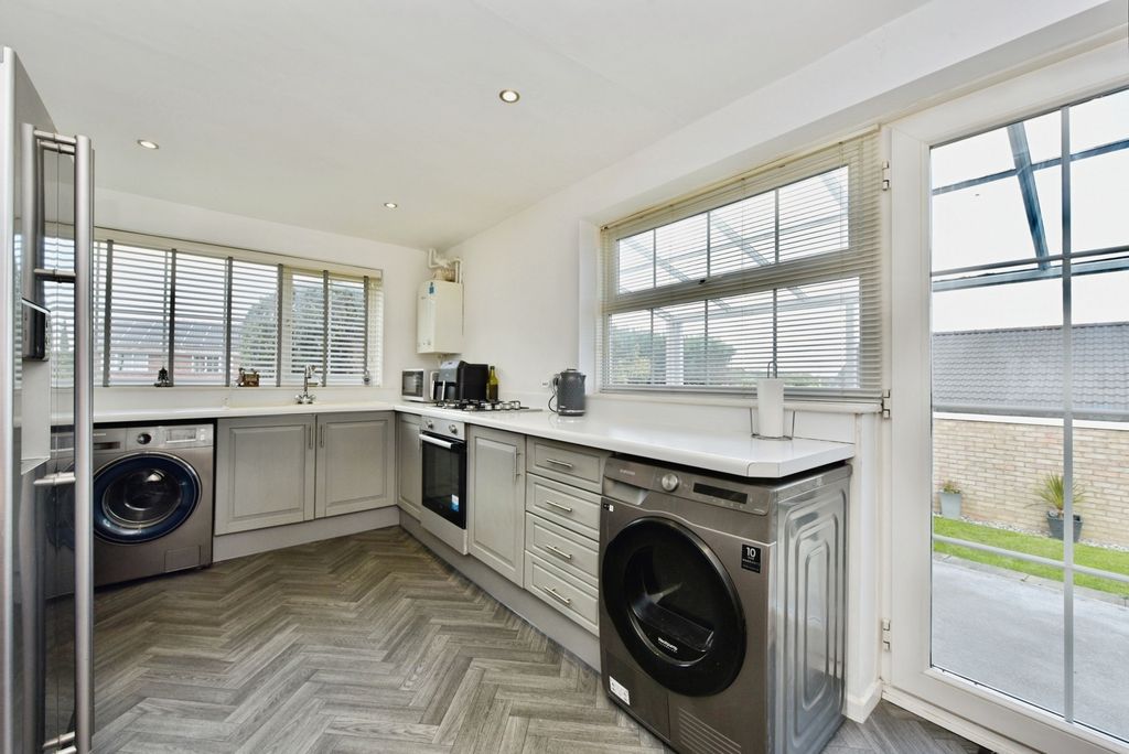 Property photo 2 of 15 Photo