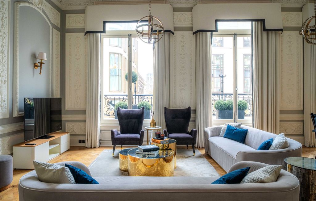 Property photo 1 of 22 Reception Room