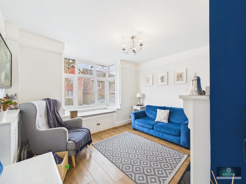 Property photo 2 of 19 Cam02067G0-Pr0199-Still001.Jpg