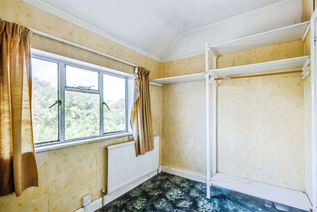 Property photo 3 of 11 Picture No. 01