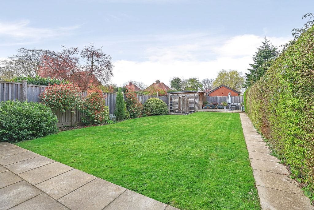 Property photo 2 of 20 Picture No. 01