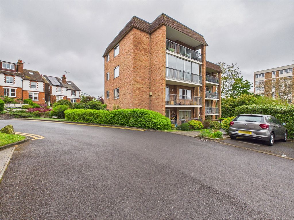 Property photo 1 of 16 Front