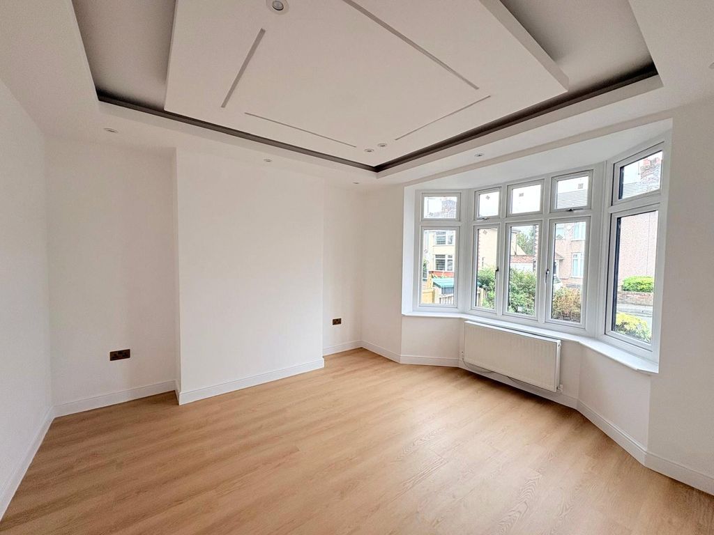Property photo 2 of 10 Picture No. 02