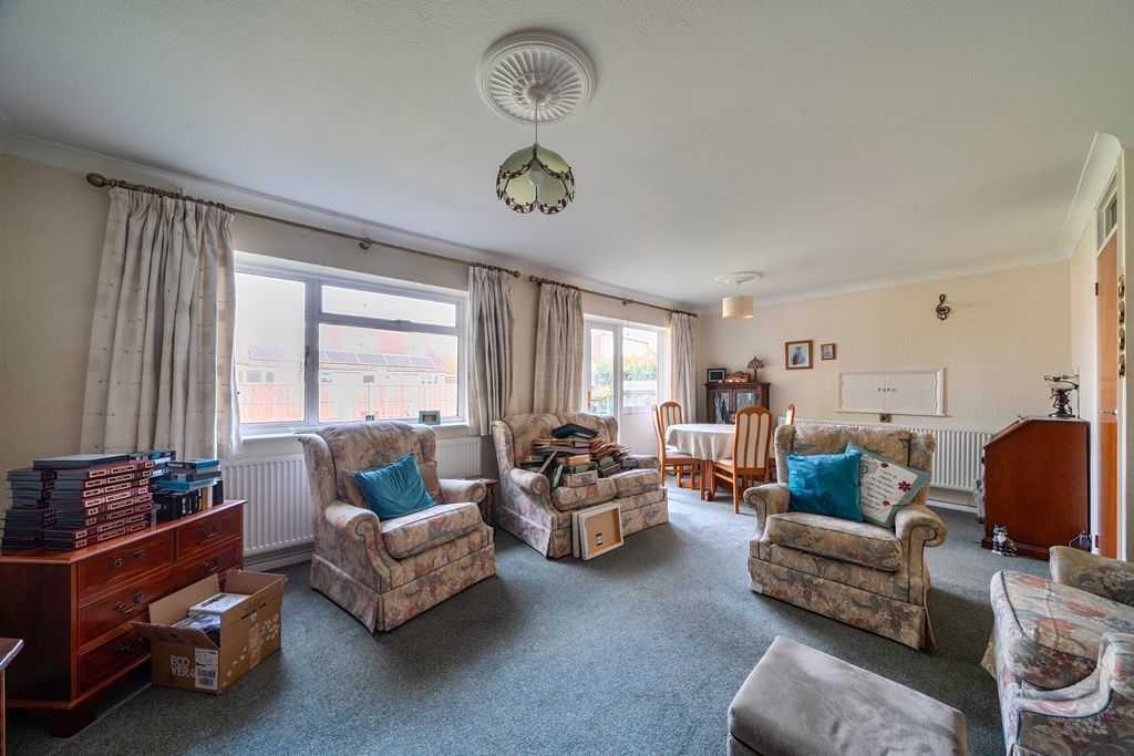 Property photo 2 of 14 Picture No. 20