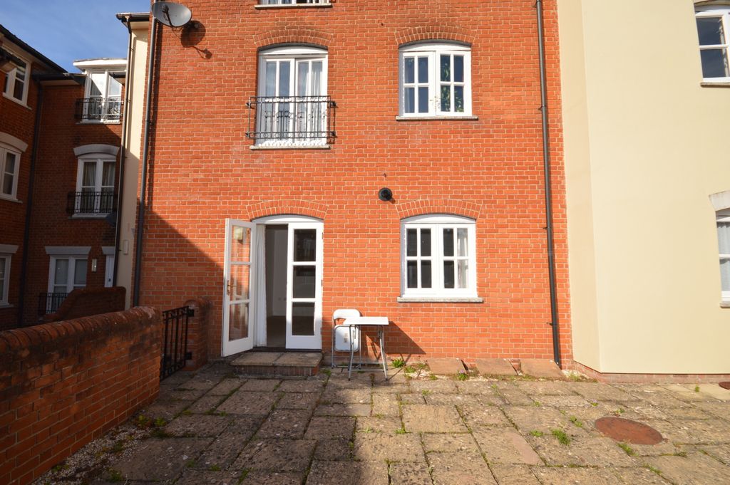 Property photo 1 of 8 Dsc_0020