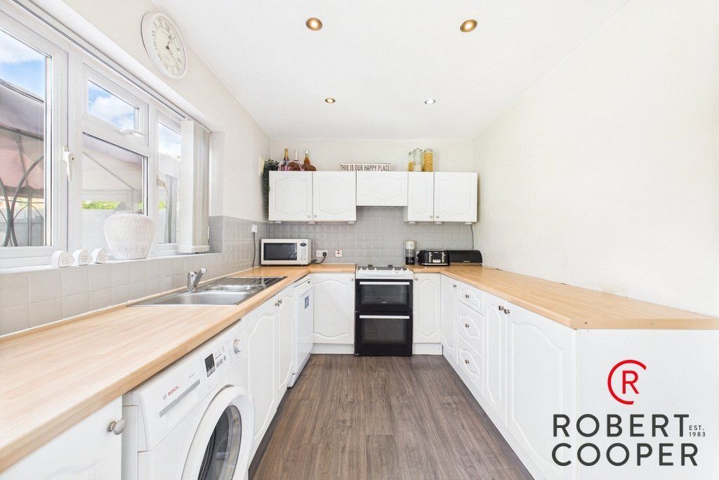 Property photo 3 of 11 Picture No. 08