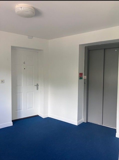 Property photo 2 of 10 Landing