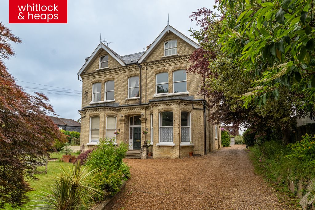 Property photo 1 of 10