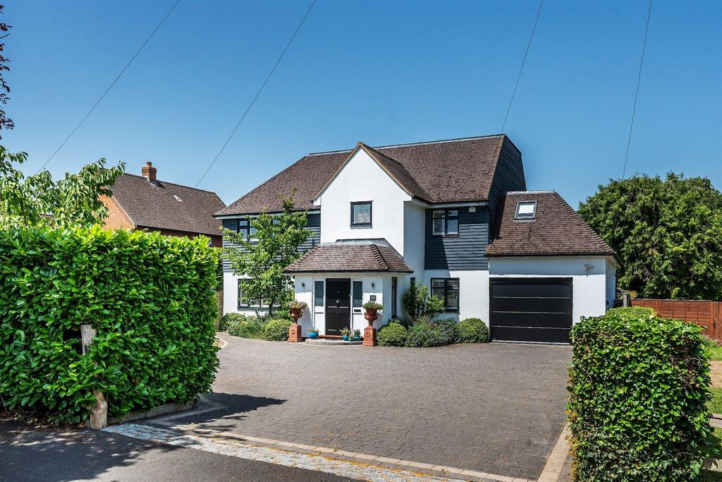 Property photo 1 of 26 .Kewswick-Road-13.Jpg