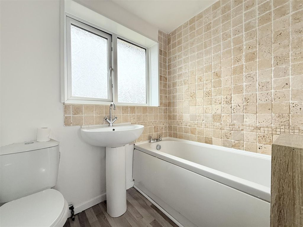 Property photo 3 of 12 Img_9204.Jpeg