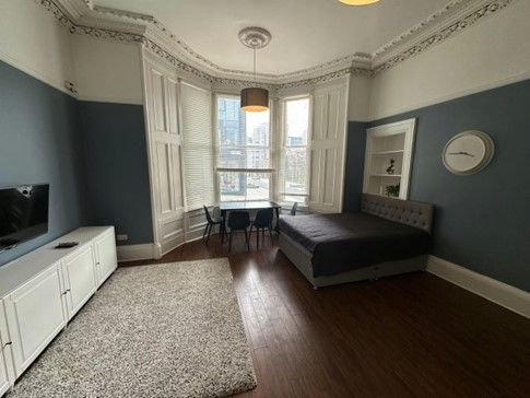 Property photo 3 of 4