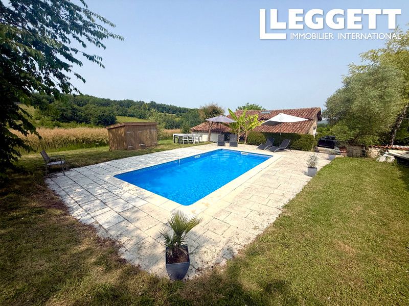 Property photo 2 of 10