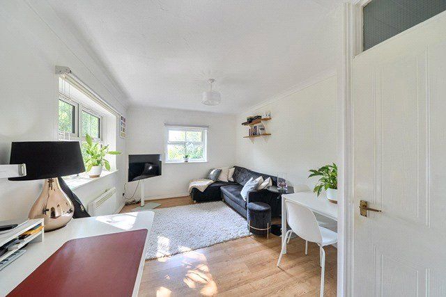 Property photo 2 of 13 Picture No. 01