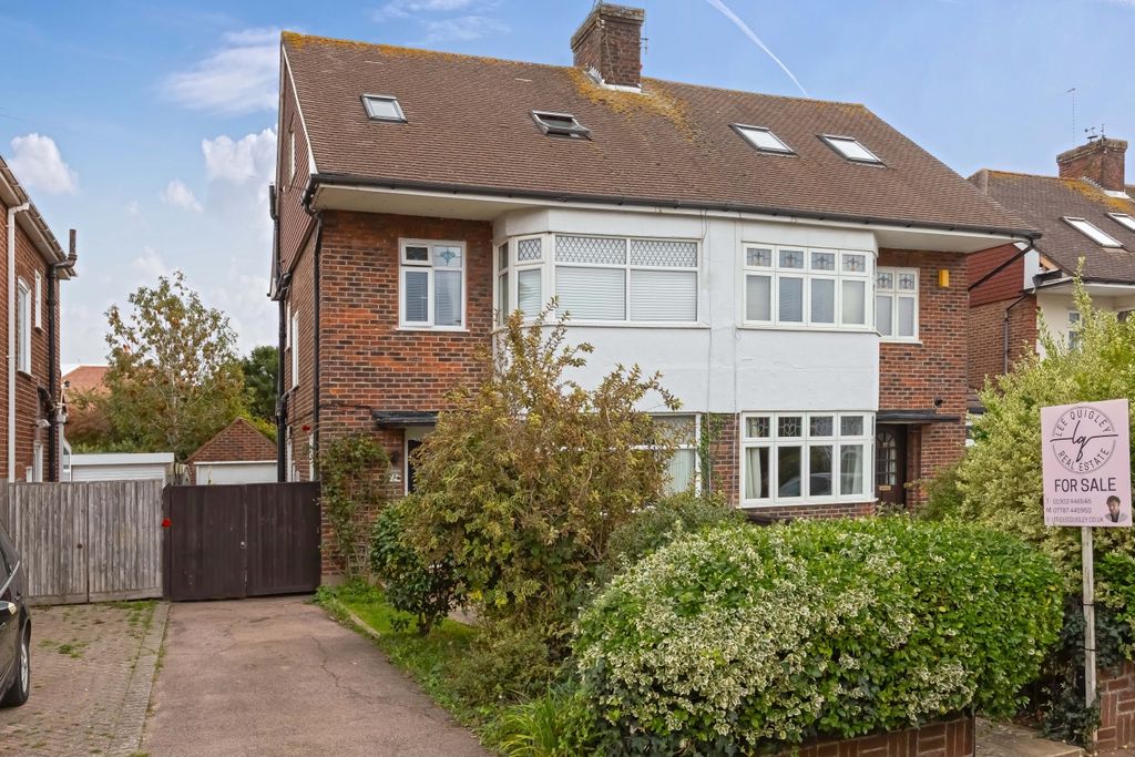 Property photo 1 of 20 Orchard Ave_19