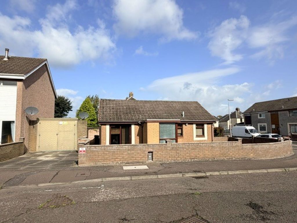 Property photo 3 of 19