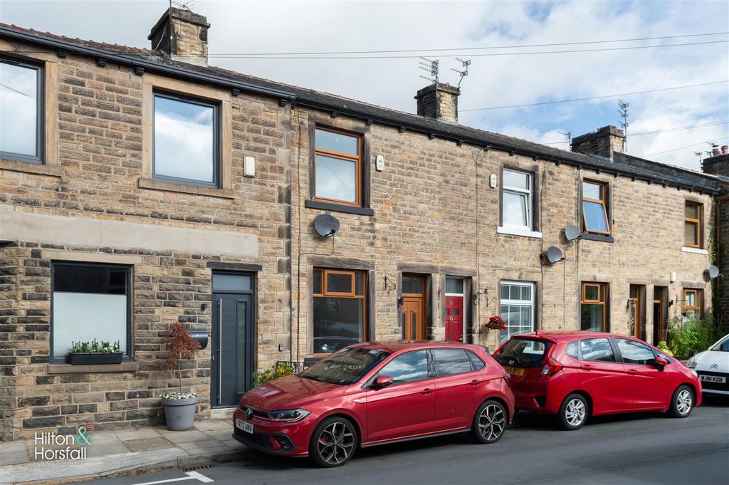 Property photo 1 of 14 Bankhouse Street