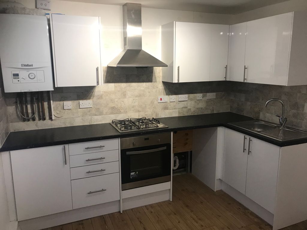 Property photo 2 of 5