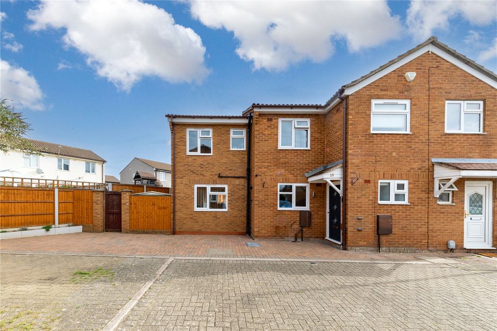 Property photo 1 of 27 Picture No. 04