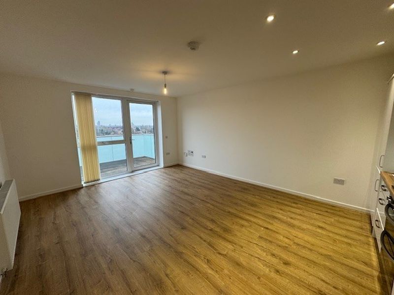 Property photo 3 of 8 Photo 3