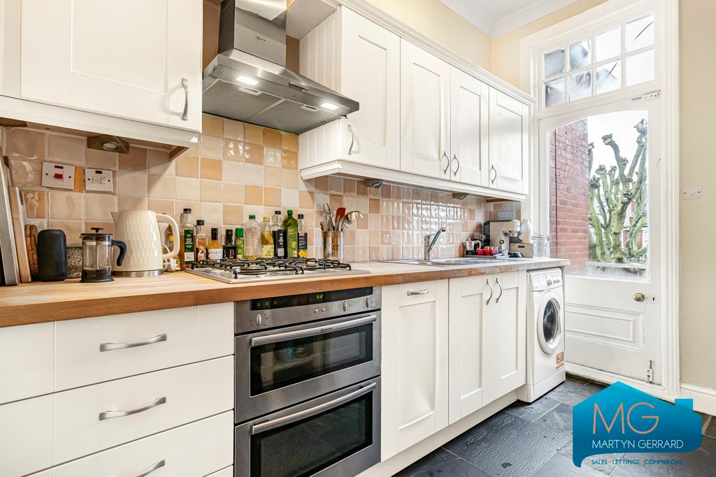 Property photo 1 of 14 Picture No. 19