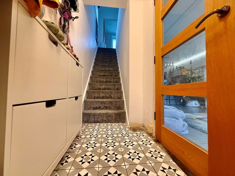 Property photo 3 of 27 Photo 3