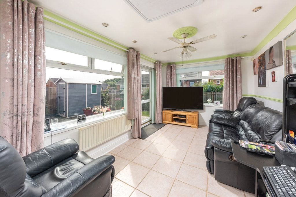 Property photo 3 of 14 Picture No. 14