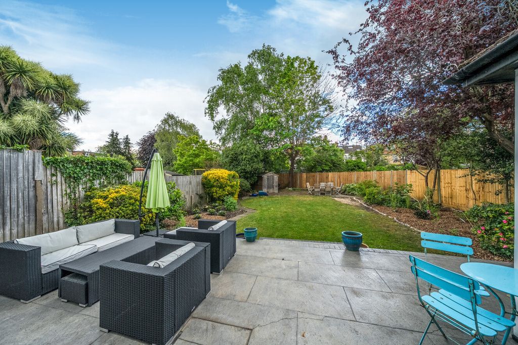 Property photo 3 of 17 1463632-20-6A0747...