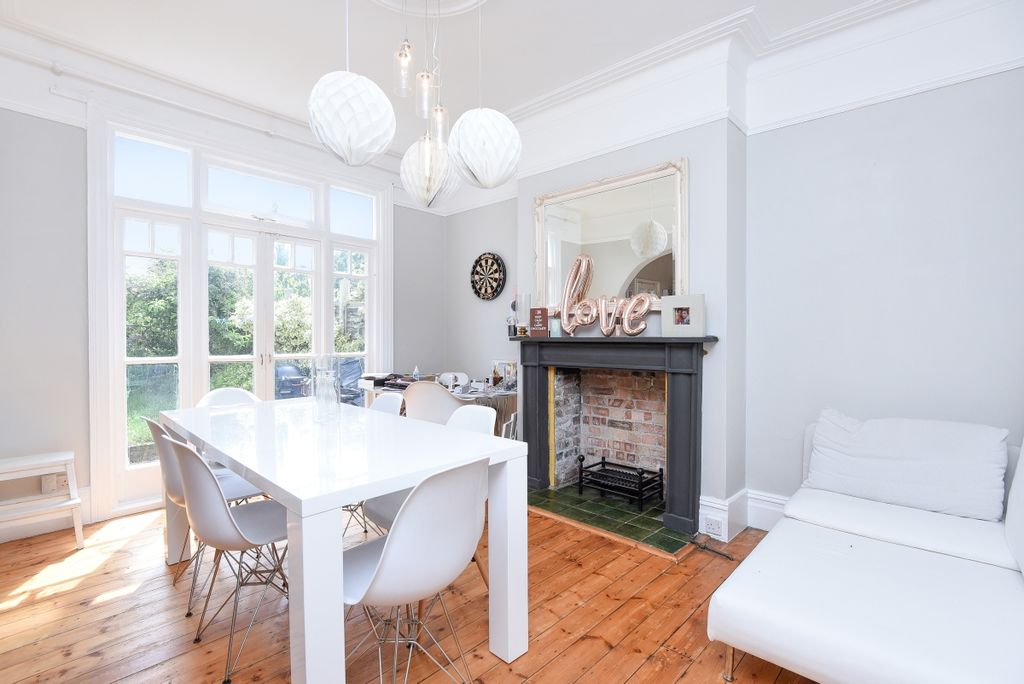 Property photo 3 of 7 187262 (3)