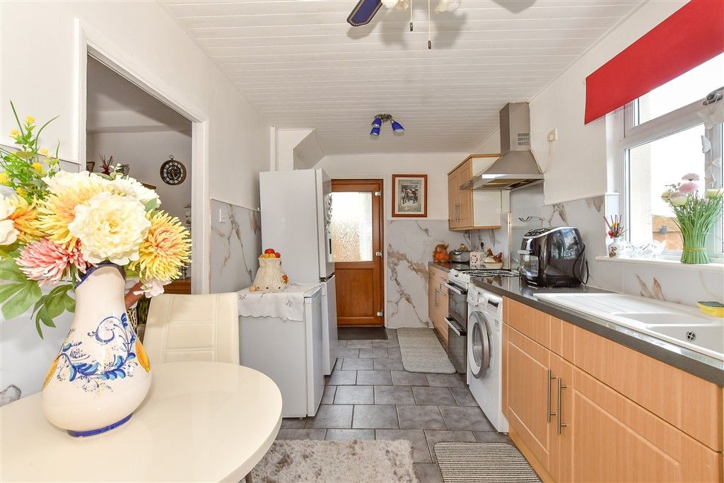Property photo 3 of 13 Kitchen