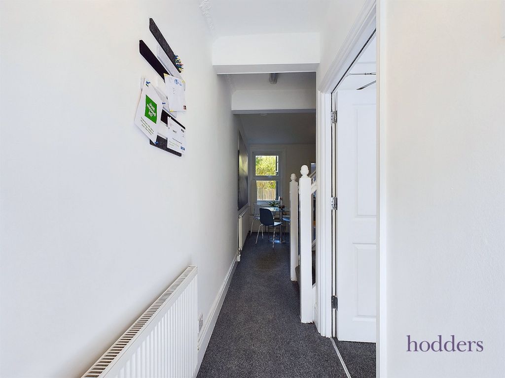 Property photo 3 of 31 Picture No. 23