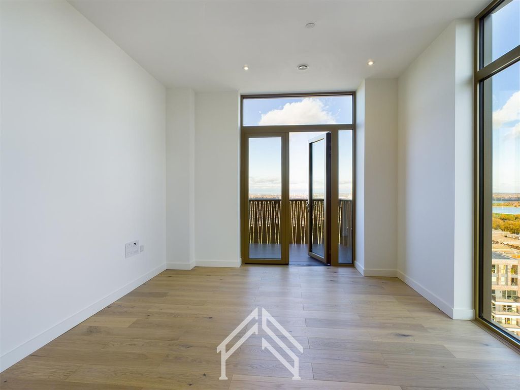 Property photo 3 of 8 Cam00128P1-Pr0105-Still06.Jpg