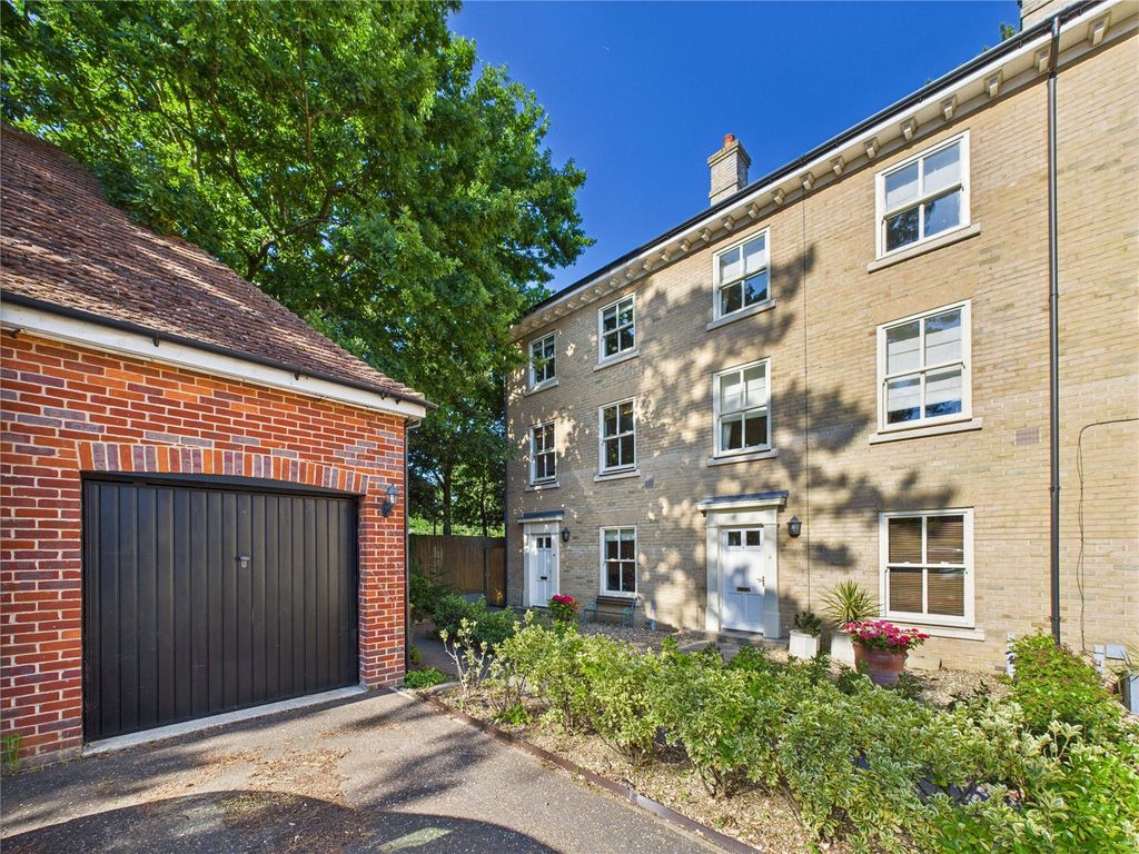 Property photo 1 of 16 1 - Picture No. 15