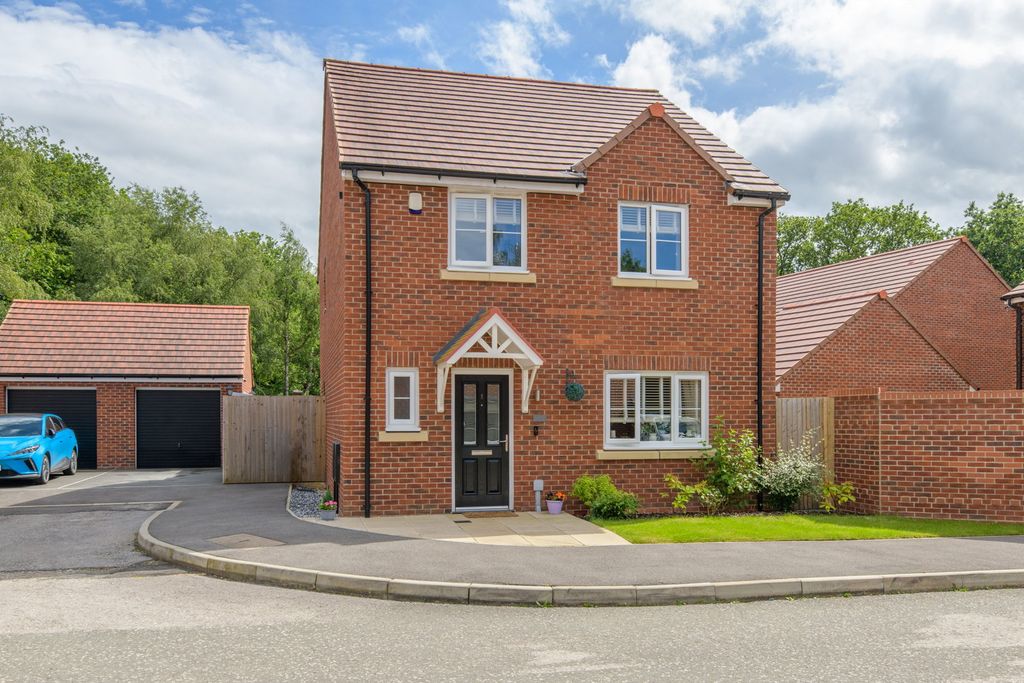 Property photo 1 of 34