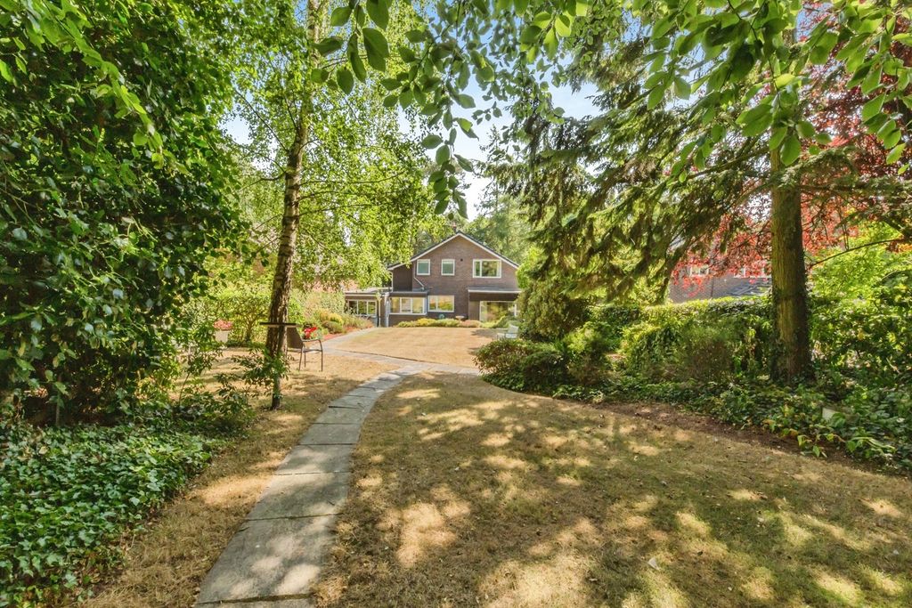 Property photo 2 of 18 Pbox-Img.Jpg