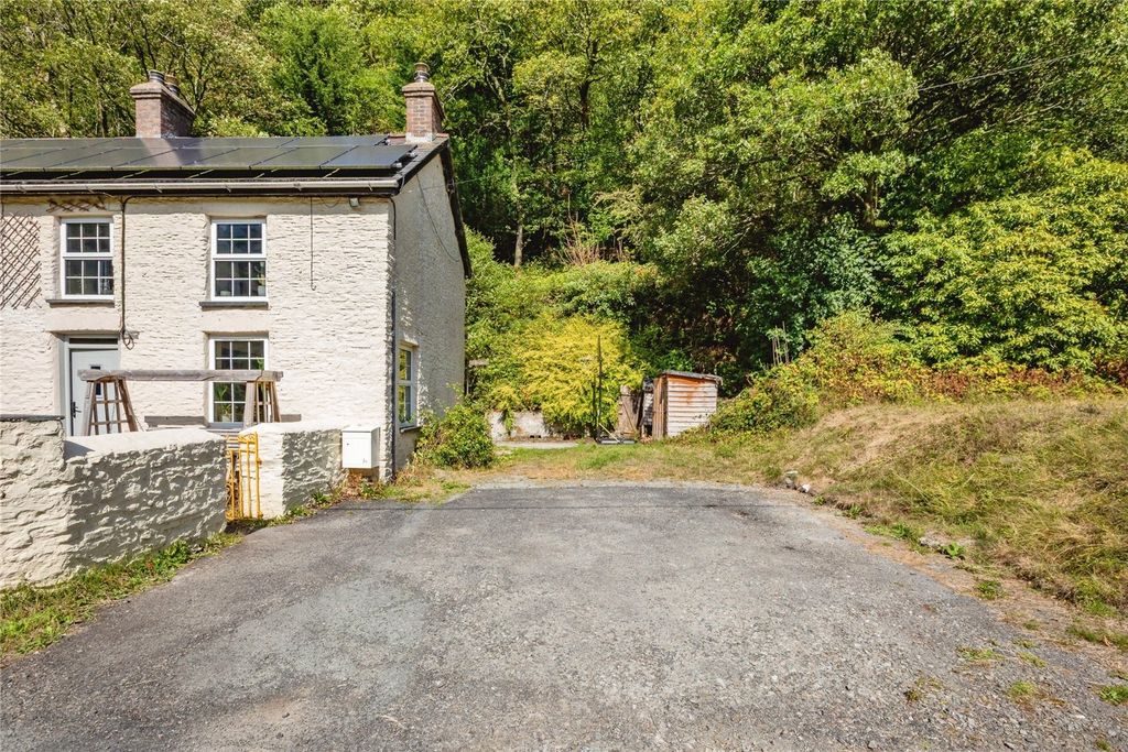 Property photo 2 of 47 Picture No. 44