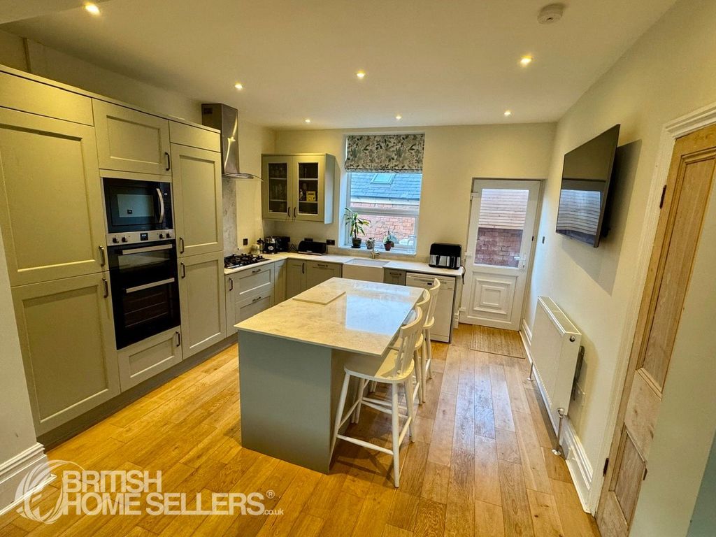 Property photo 3 of 18 Picture No. 18