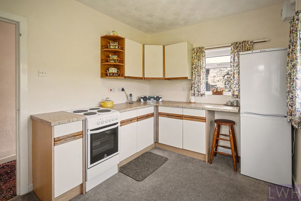 Additional image 14 of 4 bed farm for saleCae Sion Farm, Carmel - 5.3 Ac LL54
