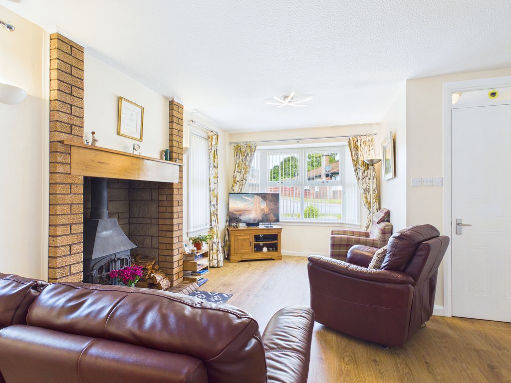 Property photo 2 of 49