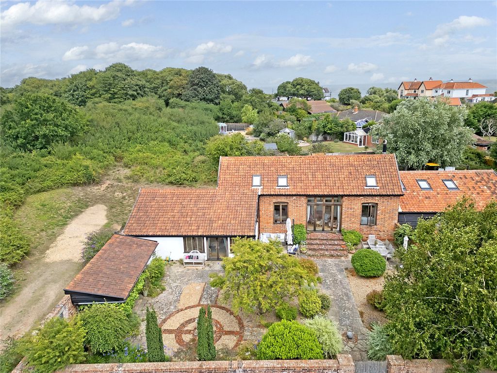 Property photo 3 of 21 Aerial