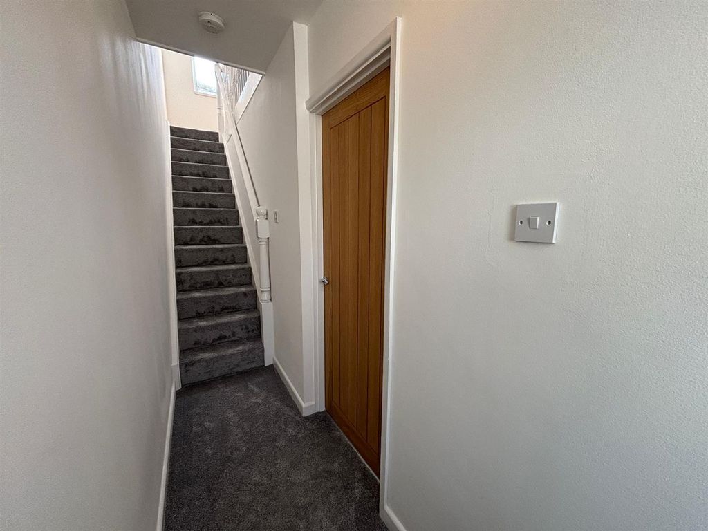 Property photo 3 of 25 King Street (21).Jpeg