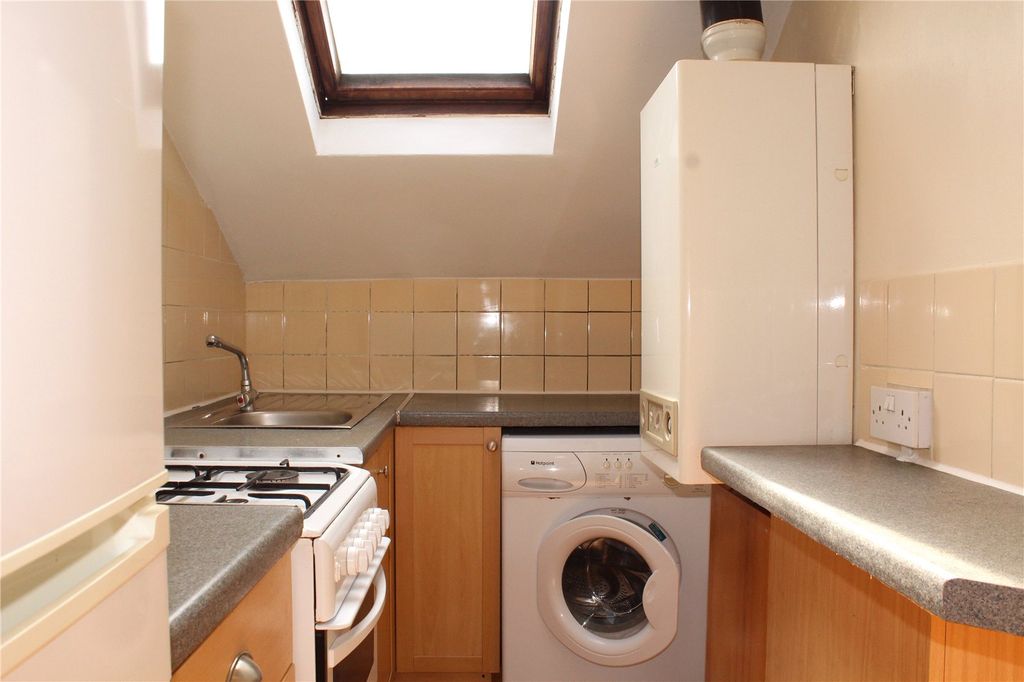 Property photo 2 of 11 Picture No. 01