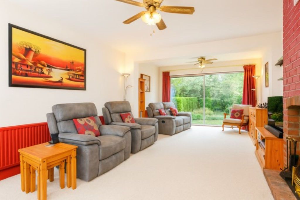 Property photo 2 of 16