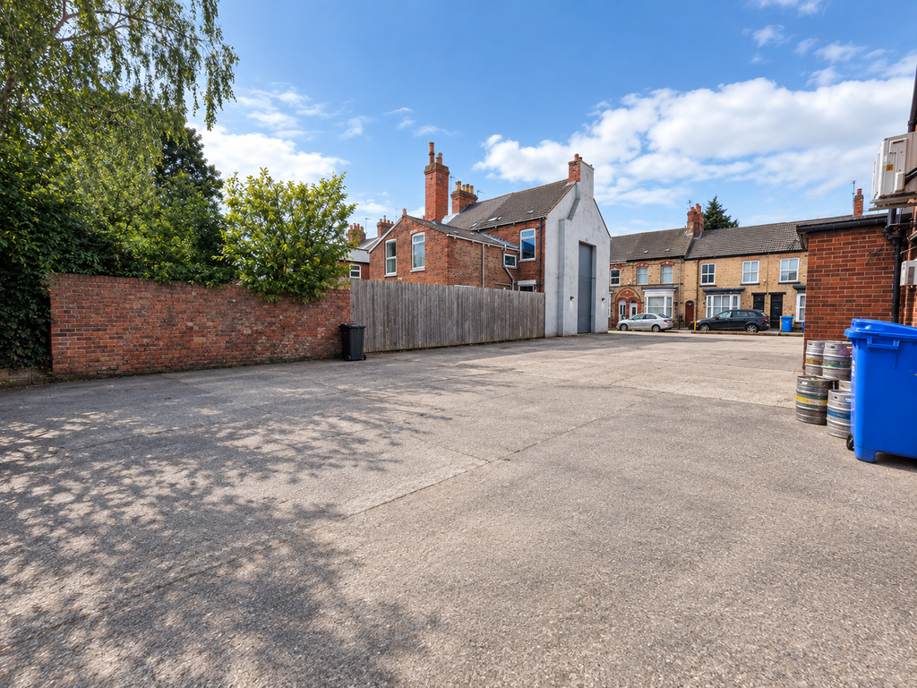 Property photo 1 of 1