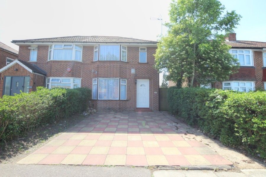 Property photo 1 of 11