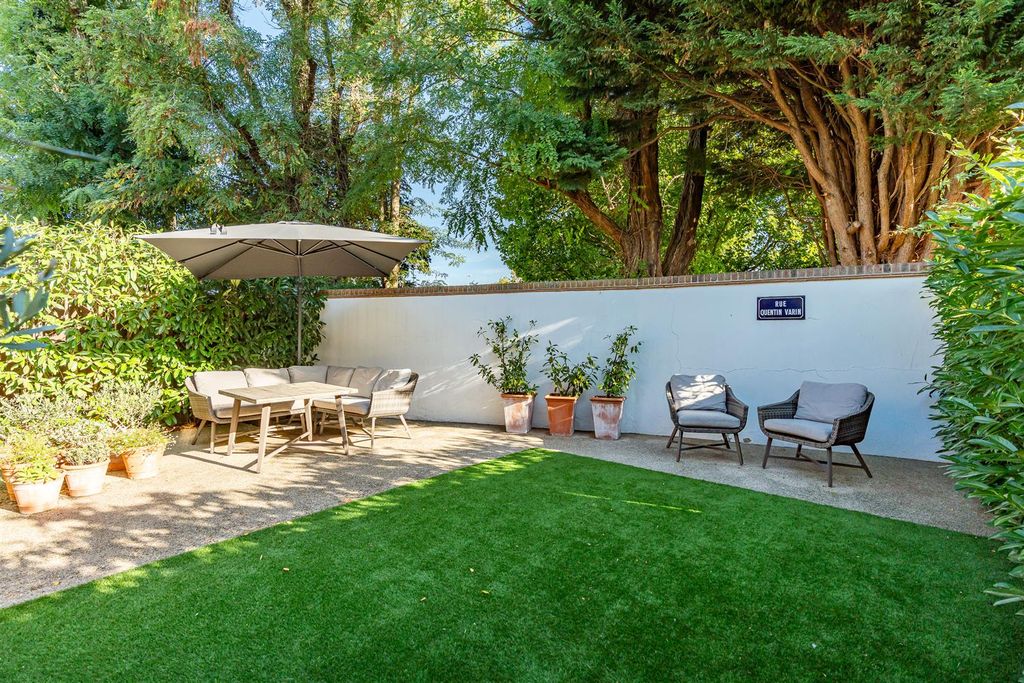 Property photo 2 of 26 External-4.Jpg