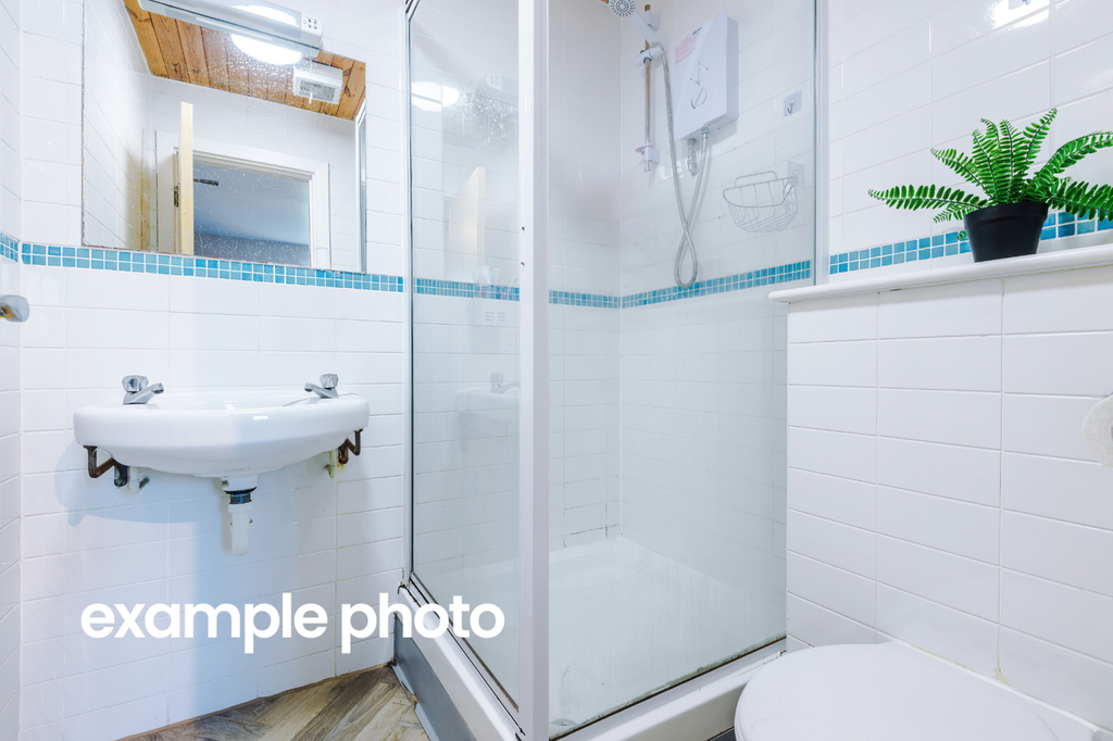 Property photo 3 of 8 Photo 2