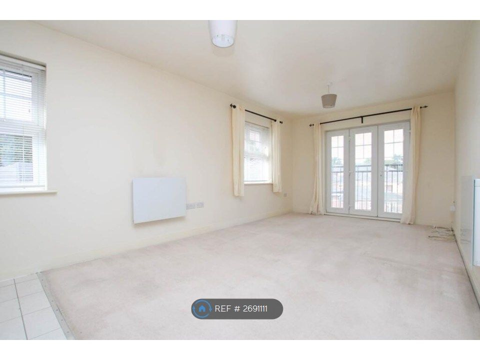 Property photo 3 of 8